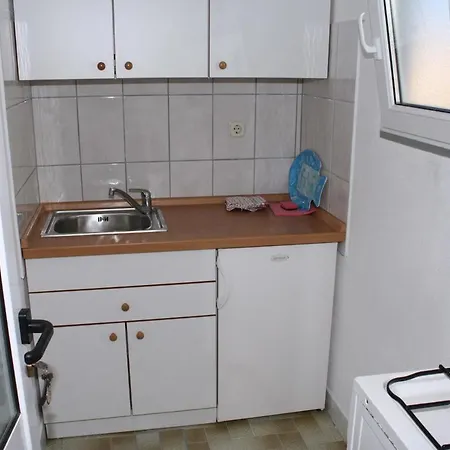 Studio Podaca 515a דירה וליקי דרבניק